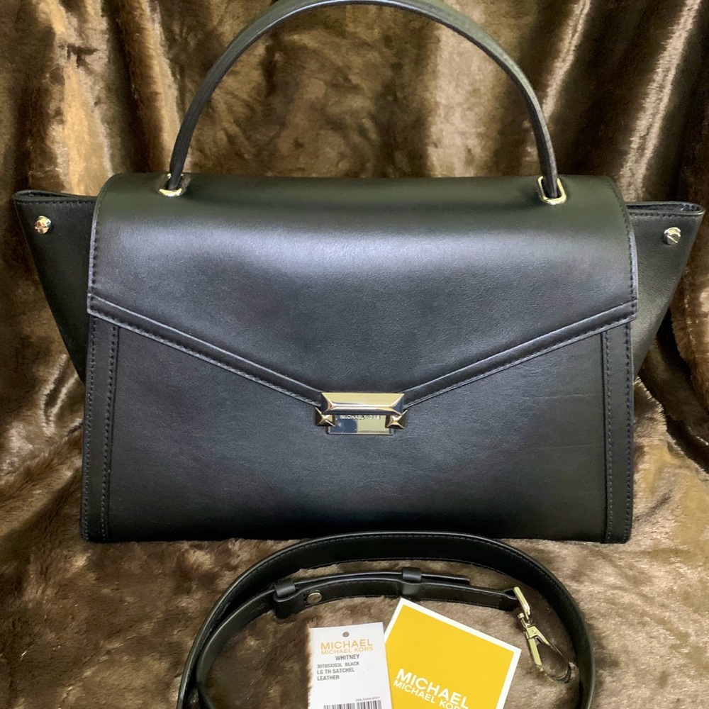 MICHAEL KORS Leather Whitney Purse (Black)
